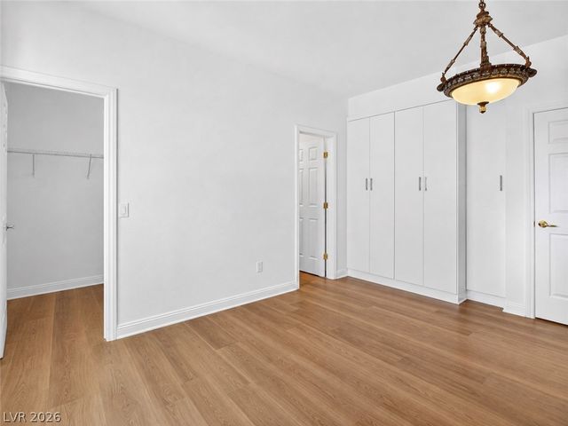 1417 Misty Moat Street, Las Vegas, NV 89117