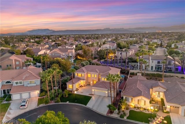 1417 Misty Moat Street, Las Vegas, NV 89117