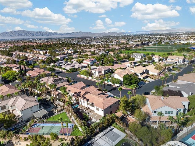 1417 Misty Moat Street, Las Vegas, NV 89117