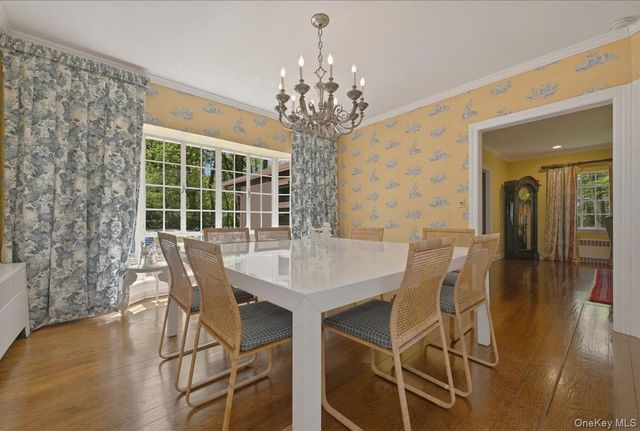4 The Birches, Roslyn Estates, NY 11576