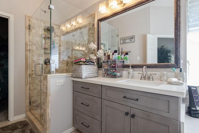 11515 Brown Trail, Tomball, TX 77377