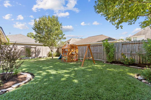 11515 Brown Trail, Tomball, TX 77377