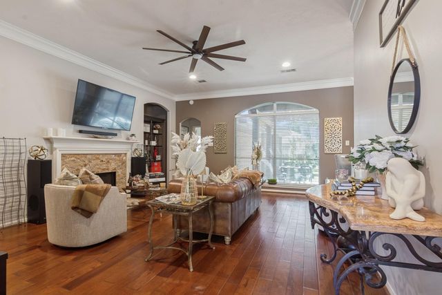 11515 Brown Trail, Tomball, TX 77377