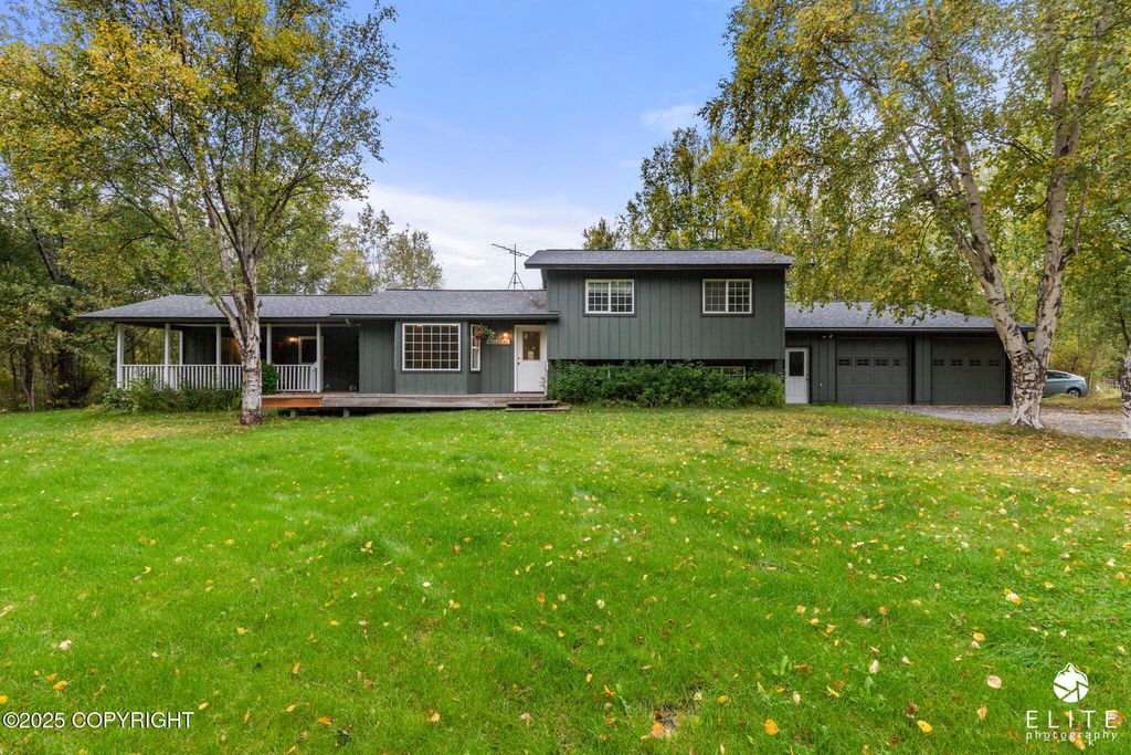 10739 E Granite Ridge Road, Palmer, AK 99645