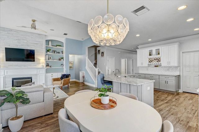 7204 S SAINT PATRICK STREET, Tampa, FL 33616