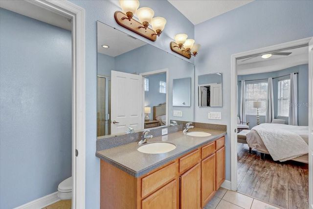 7204 S SAINT PATRICK STREET, Tampa, FL 33616