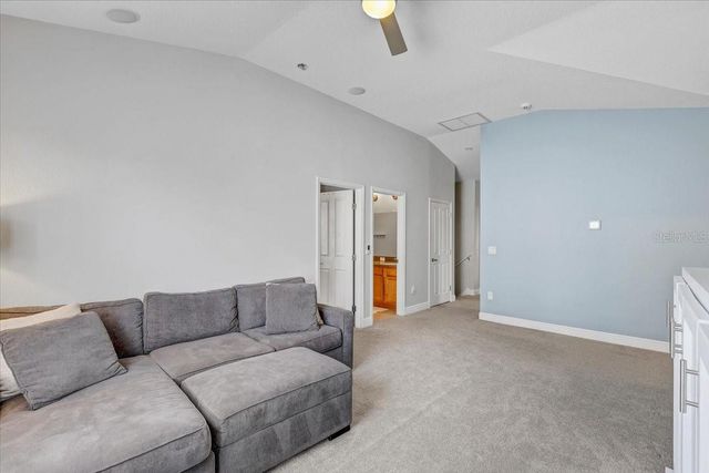 7204 S SAINT PATRICK STREET, Tampa, FL 33616