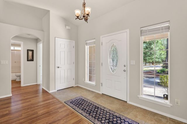 190 Detrick Drive, Grants Pass, OR 97527