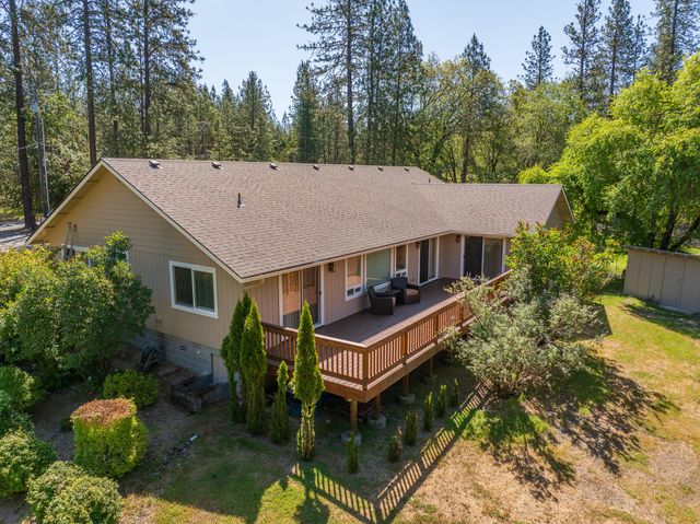 190 Detrick Drive, Grants Pass, OR 97527