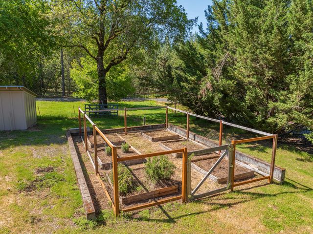 190 Detrick Drive, Grants Pass, OR 97527