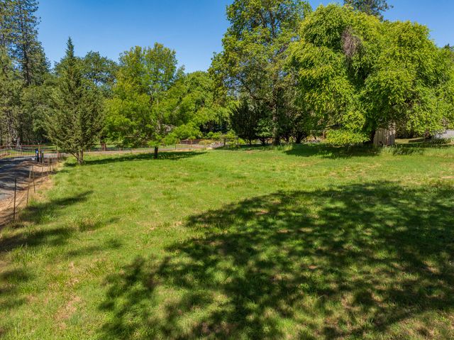 190 Detrick Drive, Grants Pass, OR 97527