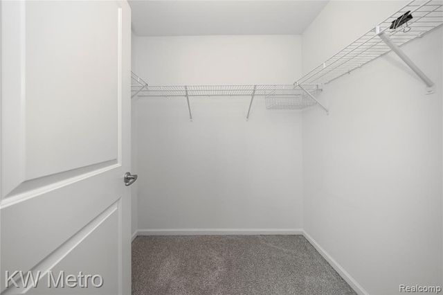 4636 Bradley Circle, Troy, MI 48085