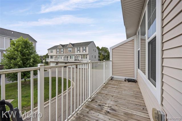 4636 Bradley Circle, Troy, MI 48085