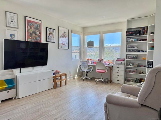 8866 Weston, Santee, CA 92071