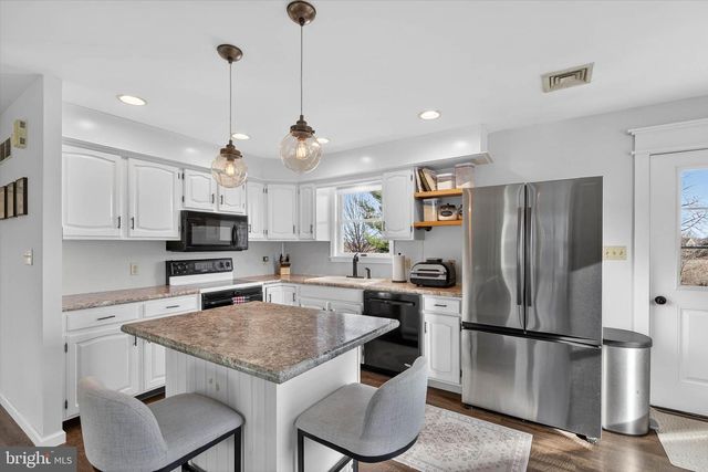 232 NEW ST, Terre Hill, PA 17581