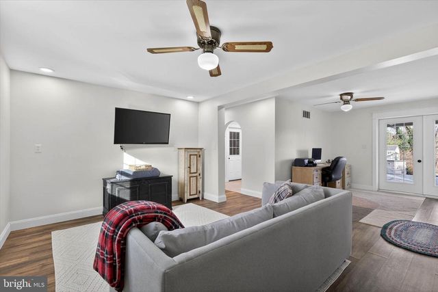 232 NEW ST, Terre Hill, PA 17581