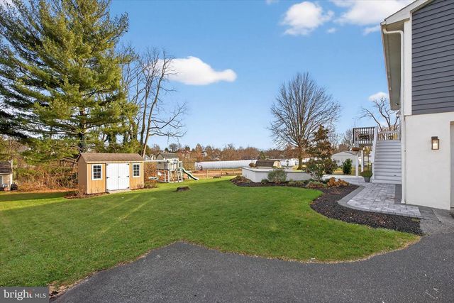 232 NEW ST, Terre Hill, PA 17581