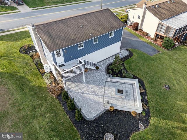 232 NEW ST, Terre Hill, PA 17581