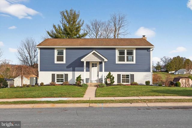 232 NEW ST, Terre Hill, PA 17581