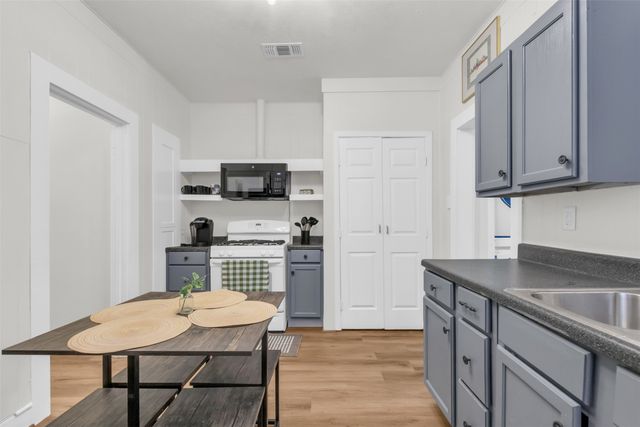 4121 Junius Street A, Dallas, TX 75246