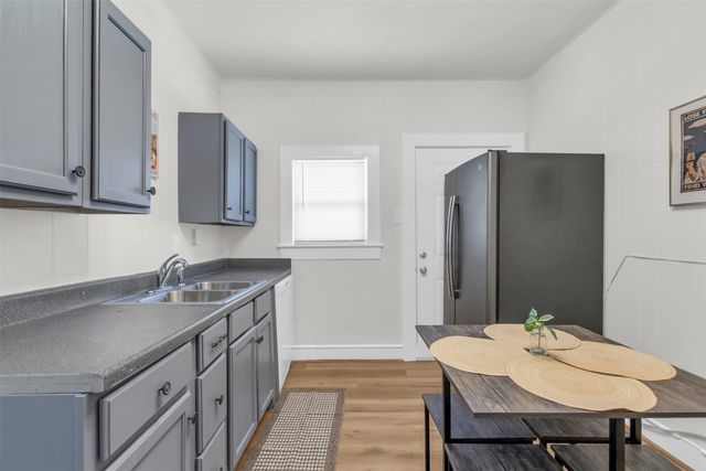 4121 Junius Street A, Dallas, TX 75246