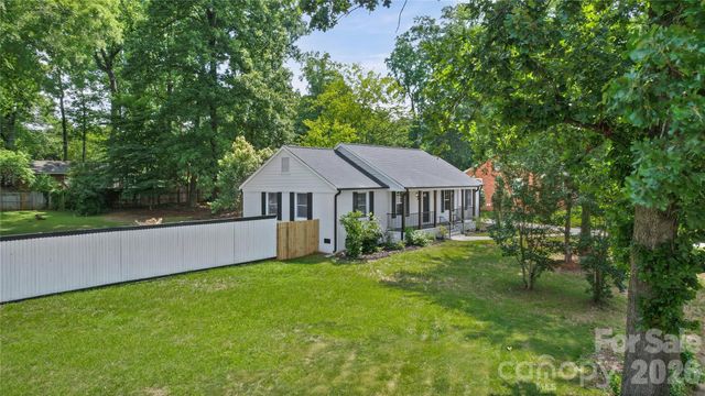 1421 Tyvola Road, Charlotte, NC 28210