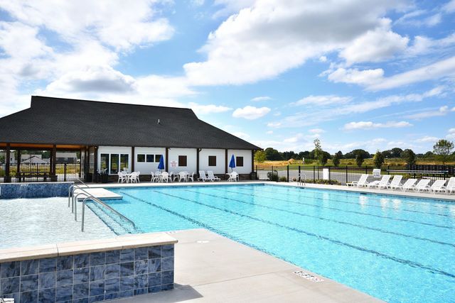 533 Gammon Lane, Fountain Inn, SC 29644