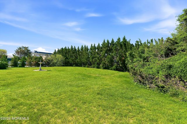 7 Lorraine Avenue, Spring Lake, NJ 07762