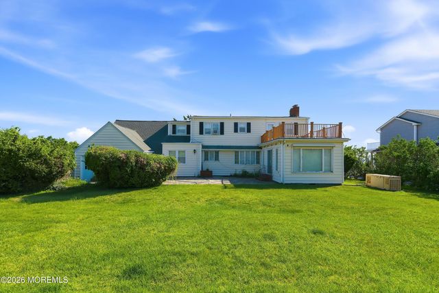 7 Lorraine Avenue, Spring Lake, NJ 07762