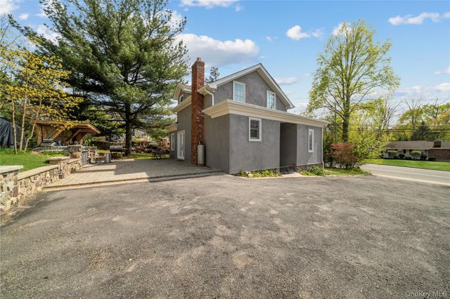 143 North Rocky Point Landing Road, Rocky Point, NY 11778