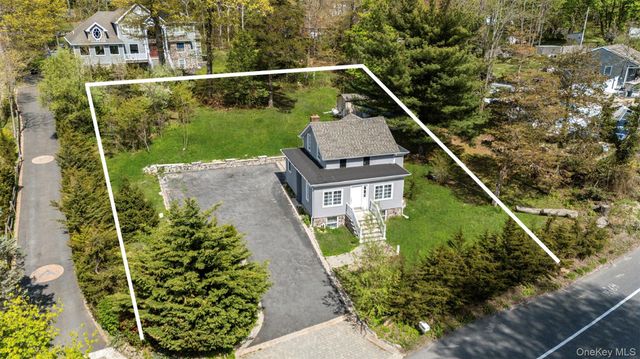 143 North Rocky Point Landing Road, Rocky Point, NY 11778