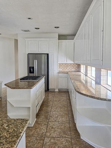 6506 Monte Bello Ridge Lane, Houston, TX 77041