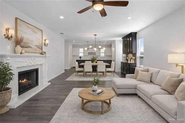 2416 Sonador Trail, Edinburg, TX 78541