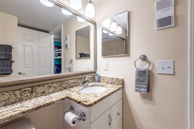 6102 Seawall Boulevard 245, Galveston, TX 77551