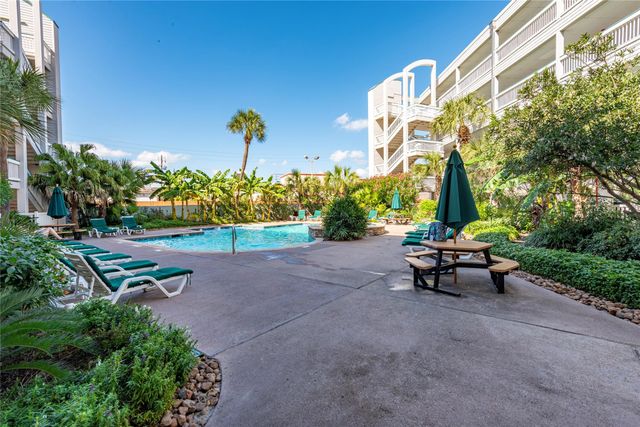 6102 Seawall Boulevard 245, Galveston, TX 77551