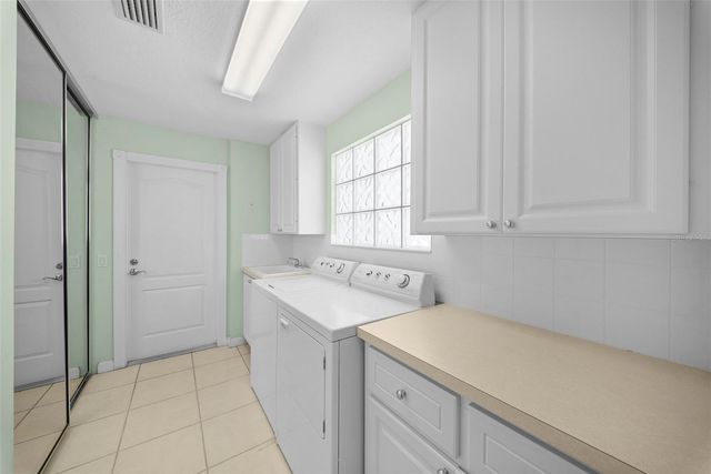 5860 HELICON PLACE, Sarasota, FL 34238