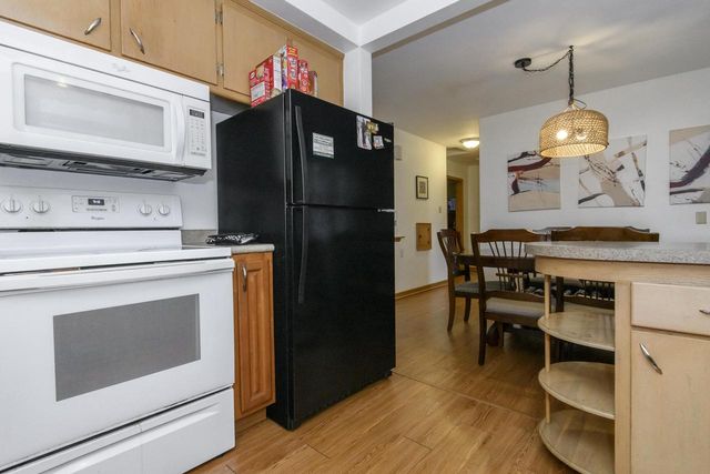 4960 N 89th STREET, Milwaukee, WI 53225