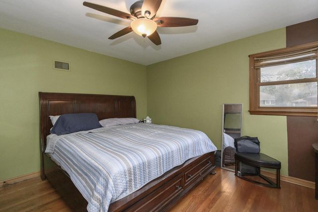 4960 N 89th STREET, Milwaukee, WI 53225