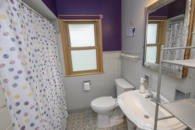 4960 N 89th STREET, Milwaukee, WI 53225