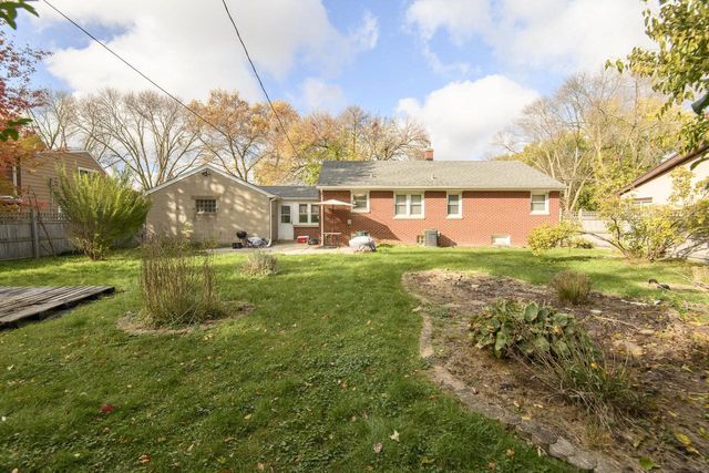 4960 N 89th STREET, Milwaukee, WI 53225