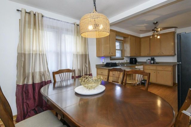 4960 N 89th STREET, Milwaukee, WI 53225