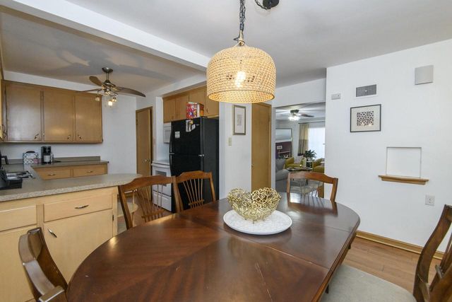 4960 N 89th STREET, Milwaukee, WI 53225