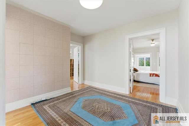 56 Oak Avenue, Metuchen, NJ 08840