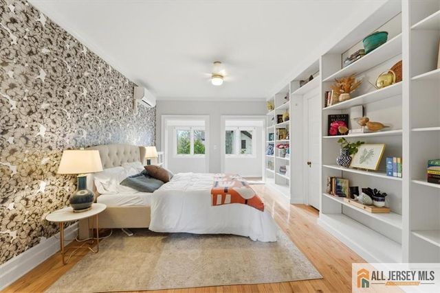56 Oak Avenue, Metuchen, NJ 08840