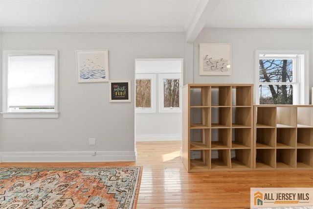 56 Oak Avenue, Metuchen, NJ 08840