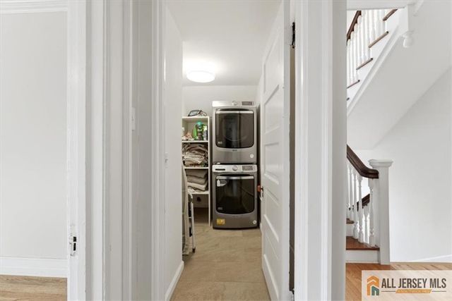 56 Oak Avenue, Metuchen, NJ 08840