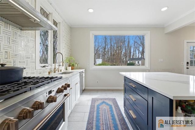56 Oak Avenue, Metuchen, NJ 08840