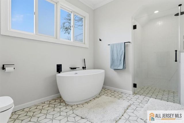 56 Oak Avenue, Metuchen, NJ 08840