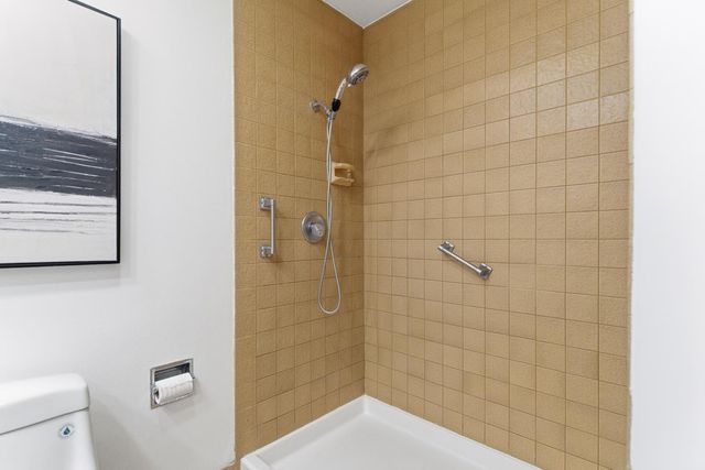 58 E Poplar Avenue 4, San Mateo, CA 94401