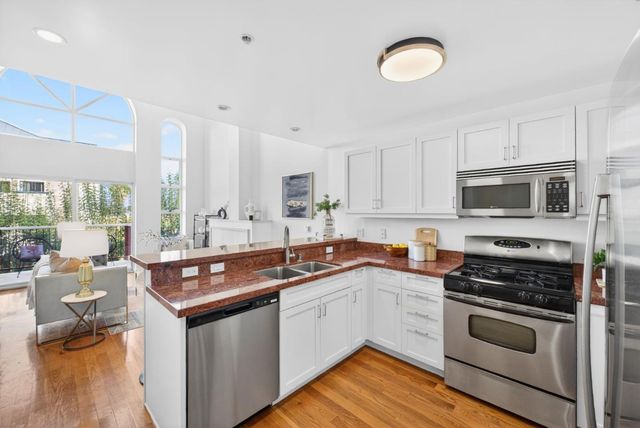 350 N 2nd Street 323, San Jose, CA 95112